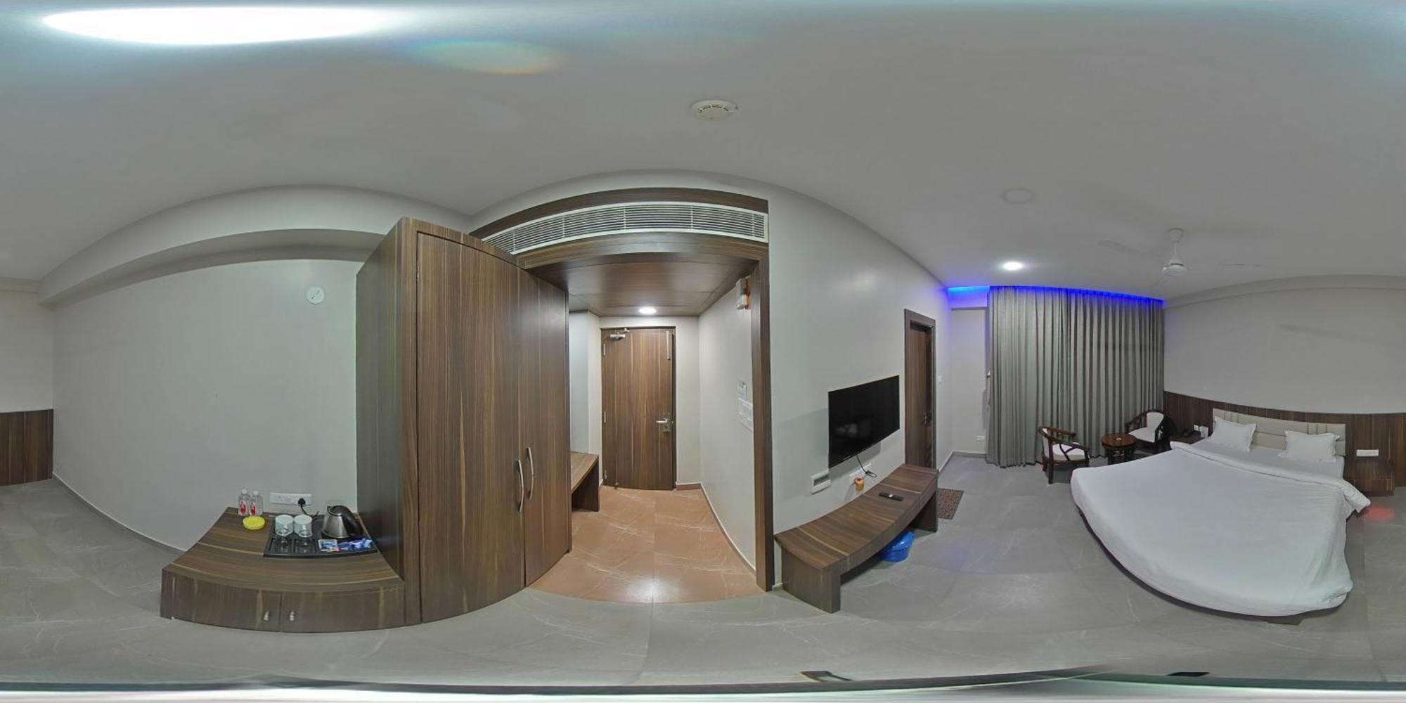 Tathastu Hotels & Banquet Hall Pipra Dewās Eksteriør billede