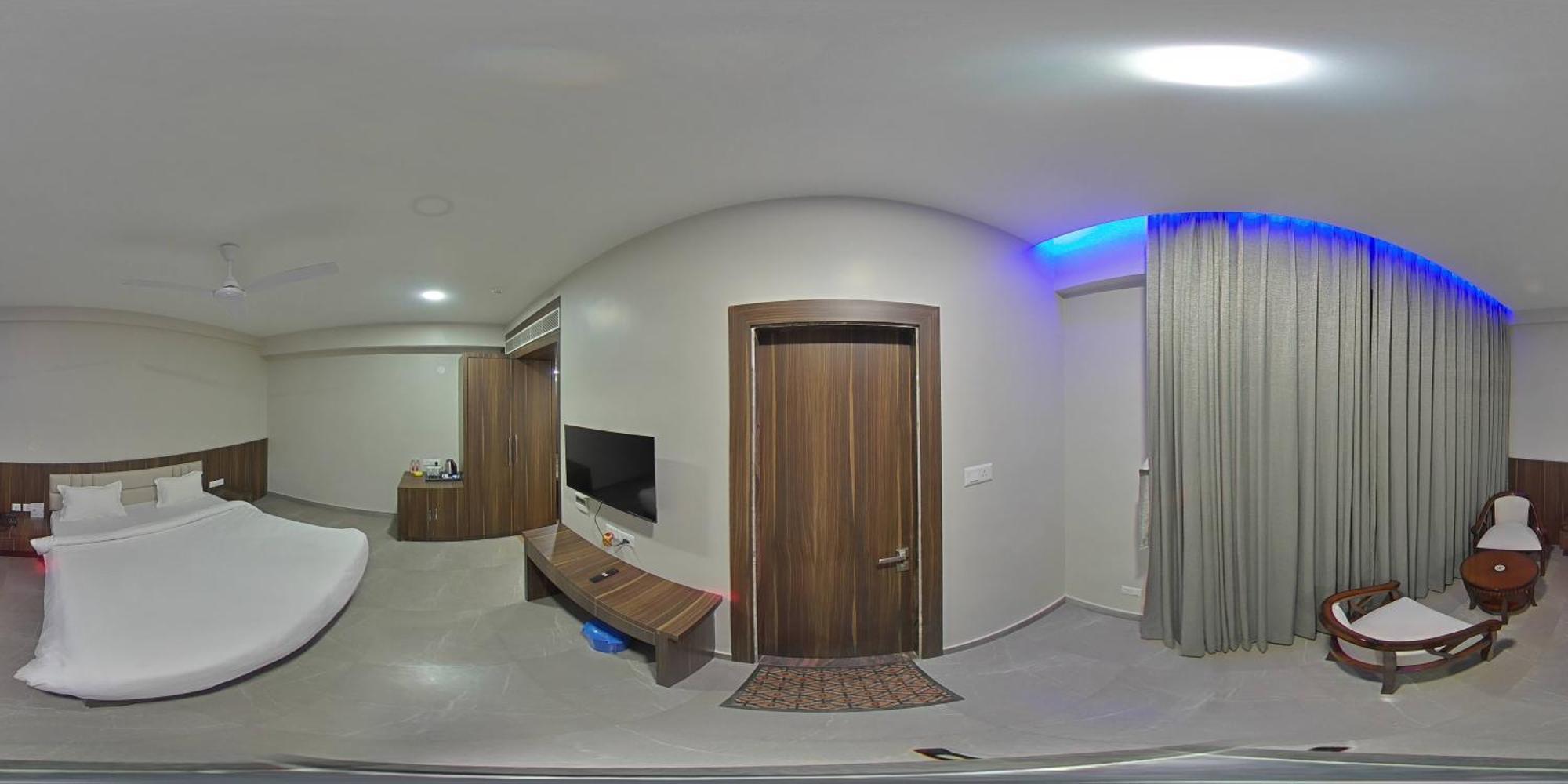 Tathastu Hotels & Banquet Hall Pipra Dewās Eksteriør billede